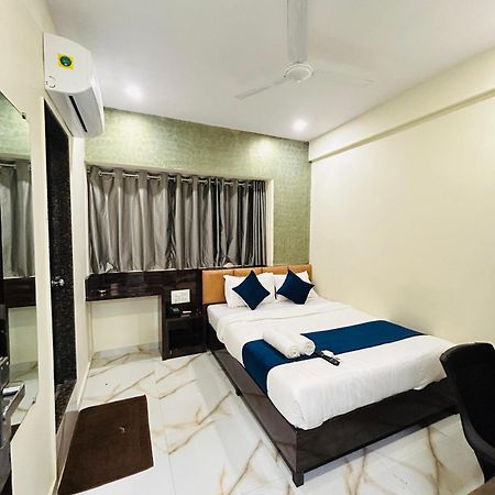 Hotel Rinza Residency Bombay Exterior foto